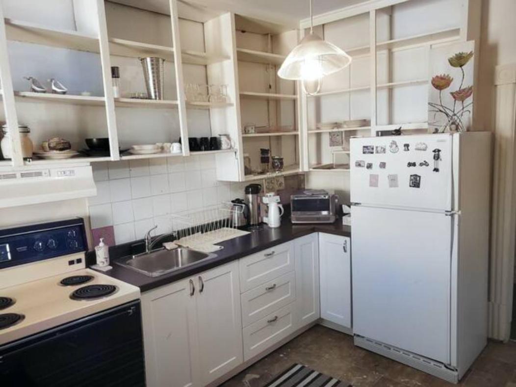 Booking-Eddy- Single Room With Self Check-In Hull Bagian luar foto