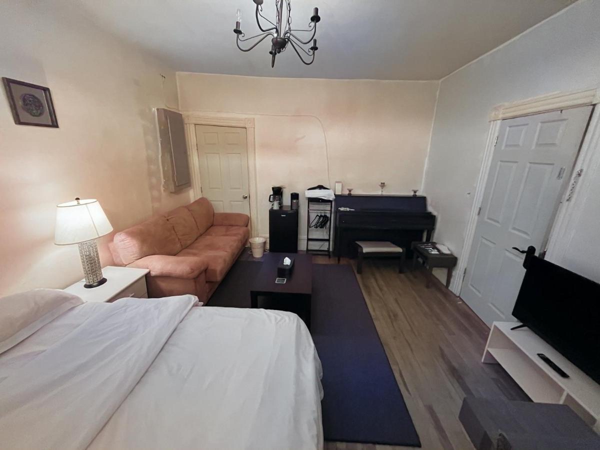 Booking-Eddy- Single Room With Self Check-In Hull Bagian luar foto