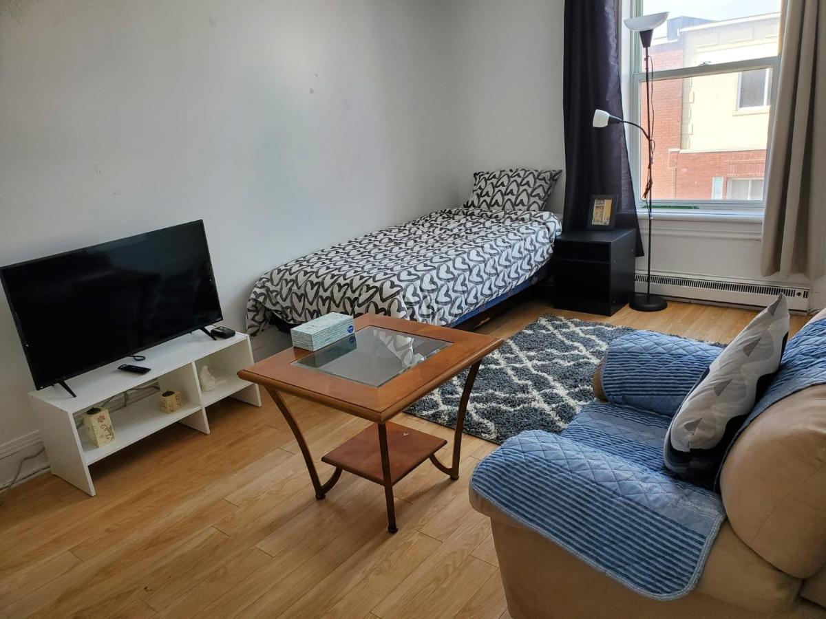 Booking-Eddy- Single Room With Self Check-In Hull Bagian luar foto